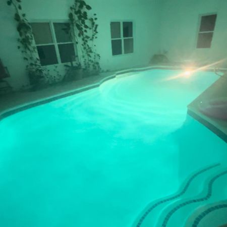 Indoor Heated Pool Villa Houston Exterior photo